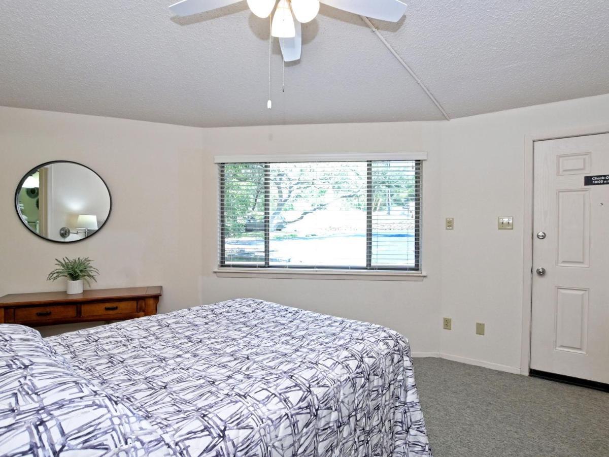 Lakefront Bungalow With Community Poolhot Tub #3 Lakeway Luaran gambar